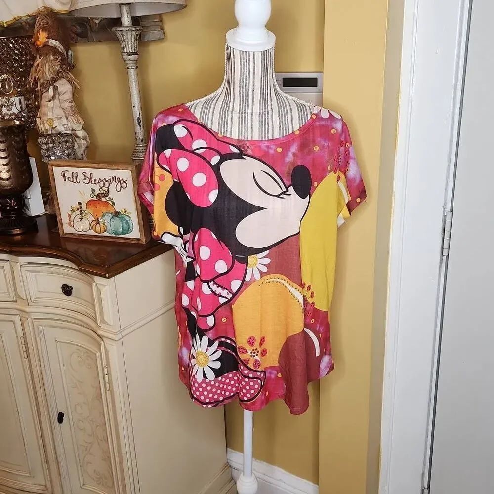 Disney Minnie Mouse blowing bubbles t shirt juniors size XL